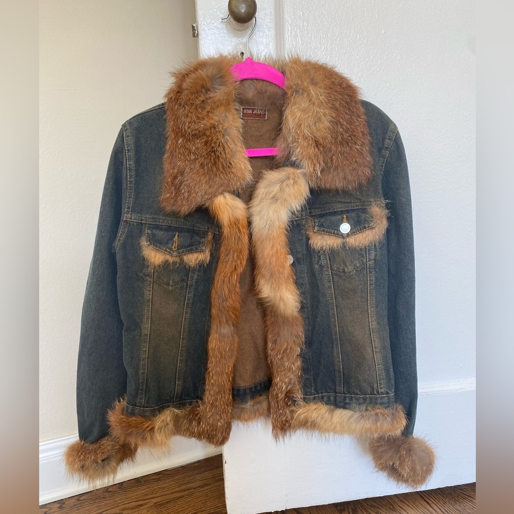 Vintage Denim Jacket with Fur